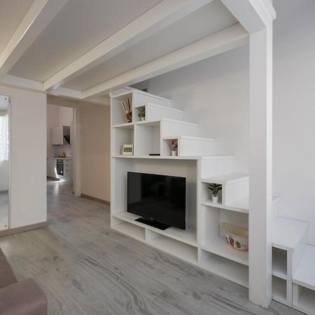 I Host Apartment - Neera 22 Milano Dış mekan fotoğraf